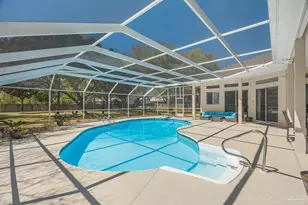1071 Kelton Blvd, Gulf Breeze, FL 32563 - Photo 1