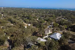 3 Driftwood Ave, Gulf Breeze, FL 32561 - Photo 1