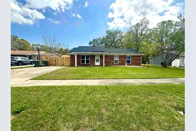 7812 Dartmoor Ct, Pensacola, FL 32514 - Photo 1