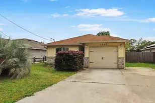 5953 Fairlands Rd, Milton, FL 32583 - Photo 1