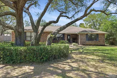 2569 Cypress Point Cir, Navarre, FL 32566 - Photo 1