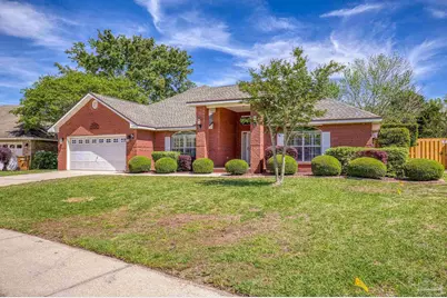 1648 Woodlawn Way, Gulf Breeze, FL 32563 - Photo 1