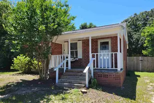 514 NW Syrcle Dr, Pensacola, FL 32507 - Photo 1