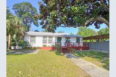 111 SE Syrcle Dr, Pensacola, FL 32507 - Photo 1
