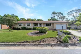 3030 Bayview Way, Pensacola, FL 32503 - Photo 1
