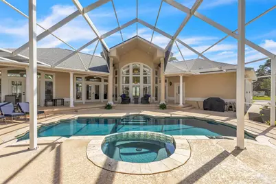 1 Pueblo Dr, Pensacola, FL 32507 - Photo 1