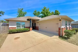 5757 Peach Dr, Pace, FL 32571 - Photo 1