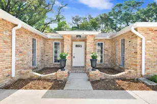 302 Teakwood Cir, Pensacola, FL 32506 - Photo 1