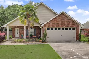 5461 Tucker Circle, Pace, FL 32571 - Photo 1