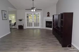 5537 Shadow Grove Blvd, Pensacola, FL 32526 - Photo 1