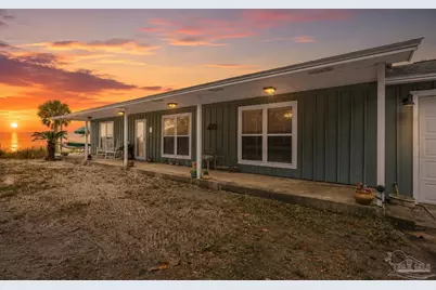 1817 Navarre Sound Cir, Navarre, FL 32566 - Photo 1
