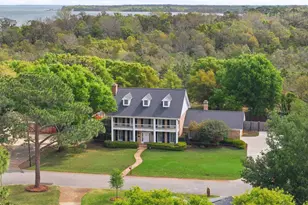 700 Bay Cliffs Rd, Gulf Breeze, FL 32561 - Photo 1