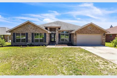 5573 Hannah St, Milton, FL 32570 - Photo 1