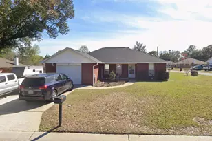 901 Sammy Way, Pensacola, FL 32526 - Photo 1