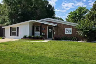 6533 College Dr, Milton, FL 32570 - Photo 1
