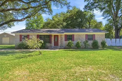 7580 Mobile Hwy, Pensacola, FL 32526 - Photo 1