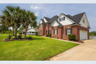 7432 San Ramon Dr, Milton, FL 32583 - Photo 1