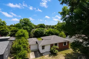207 Donald Dr, Pensacola, FL 32507 - Photo 1