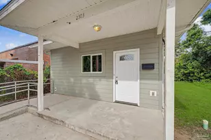 2303 N Spring St, Pensacola, FL 32501 - Photo 1