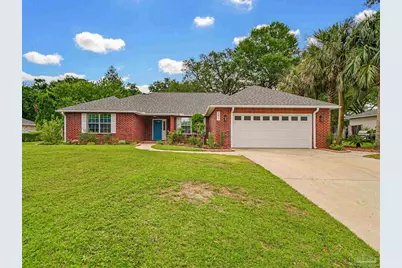 6821 Cedar Lake Dr, Pensacola, FL 32526 - Photo 1