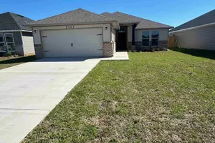 2489 Privet Berry Dr, Gulf Breeze, FL 32563 - Photo 1