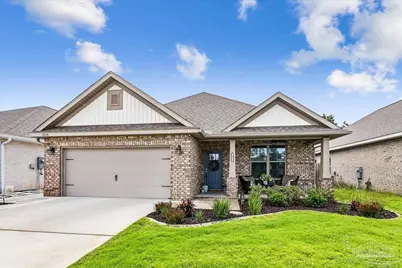 2006 Cambridge Park Dr, Gulf Breeze, FL 32563 - Photo 1
