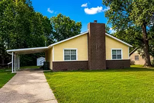 3030 Muldoon Rd, Pensacola, FL 32526 - Photo 1
