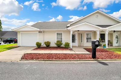 7814 Homestead Cir #A, Pensacola, FL 32526 - Photo 1