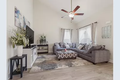 350 Cardinal Cove Ct, Pensacola, FL 32504 - Photo 1