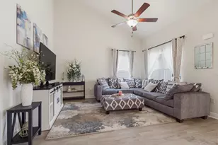 350 Cardinal Cove Ct, Pensacola, FL 32504 - Photo 1