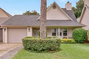 4233 Spanish Trail Pl, Pensacola, FL 32504 - Photo 1