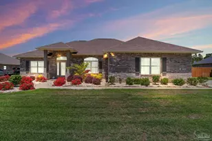9185 Iron Gate Blvd, Milton, FL 32571 - Photo 1