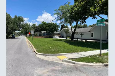 1024 W Government St, Pensacola, FL 32502 - Photo 1