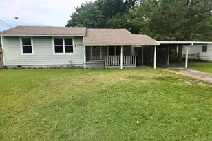 907 Rue Max St, Pensacola, FL 32507 - Photo 1
