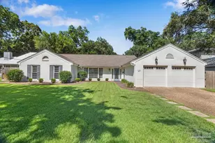 127 Highpoint Dr, Gulf Breeze, FL 32561 - Photo 1