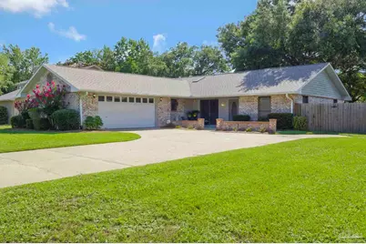 5555 Trafalgar Dr, Pensacola, FL 32504 - Photo 1