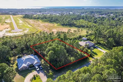 2339 Winfield Dr, Navarre, FL 32566 - Photo 1