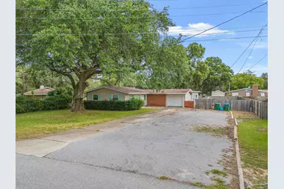 416 Norwich Dr, Gulf Breeze, FL 32561 - Photo 1