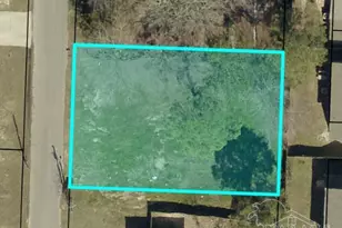2236 Janet St, Navarre, FL 32566 - Photo 1
