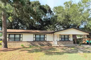 607 Lang Rd, Fort Walton Beach, FL 32547 - Photo 1