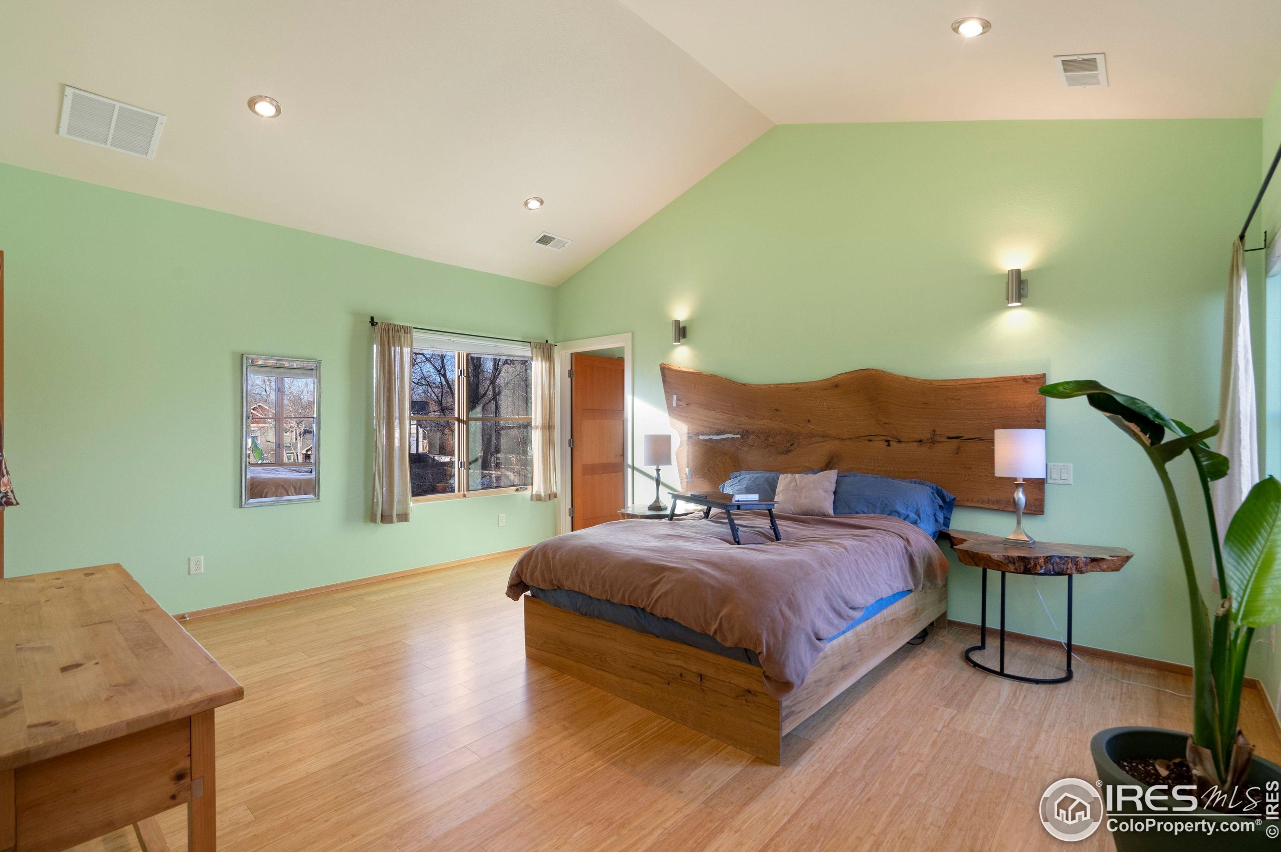 425 Wood St, Fort Collins CO  80521-1950 exterior