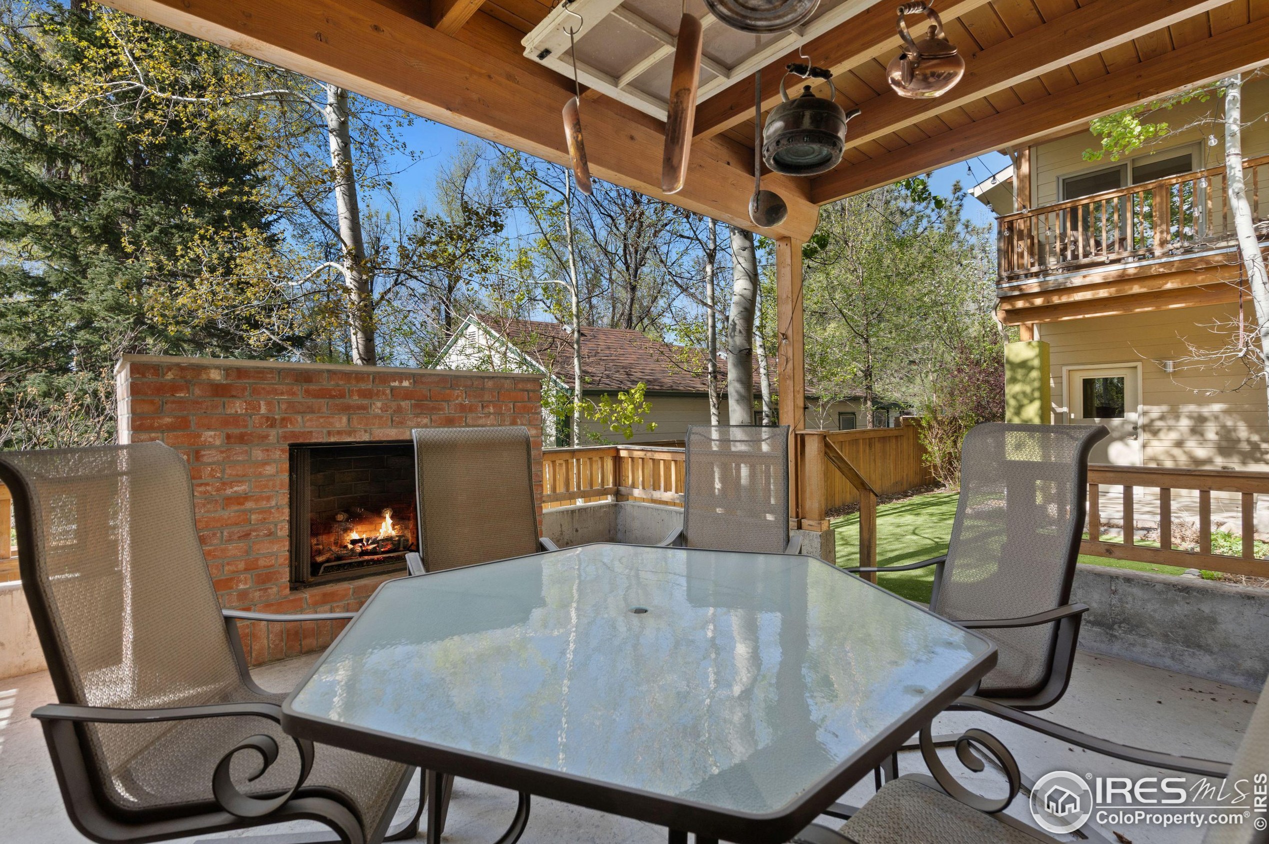 425 Wood St, Fort Collins CO  80521-1950 exterior