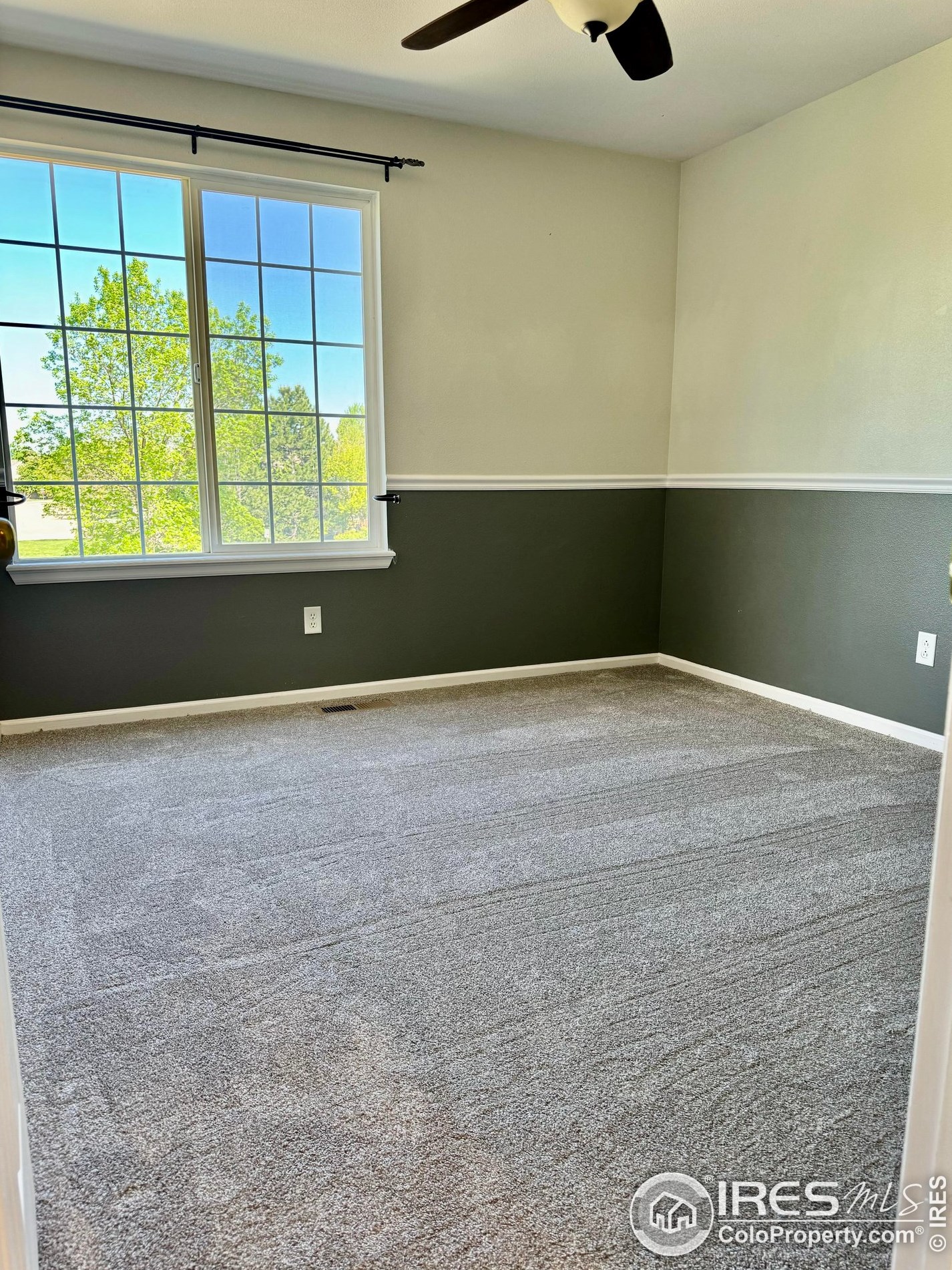 1213 Button Rock Dr, Longmont CO 80504-2258 exterior