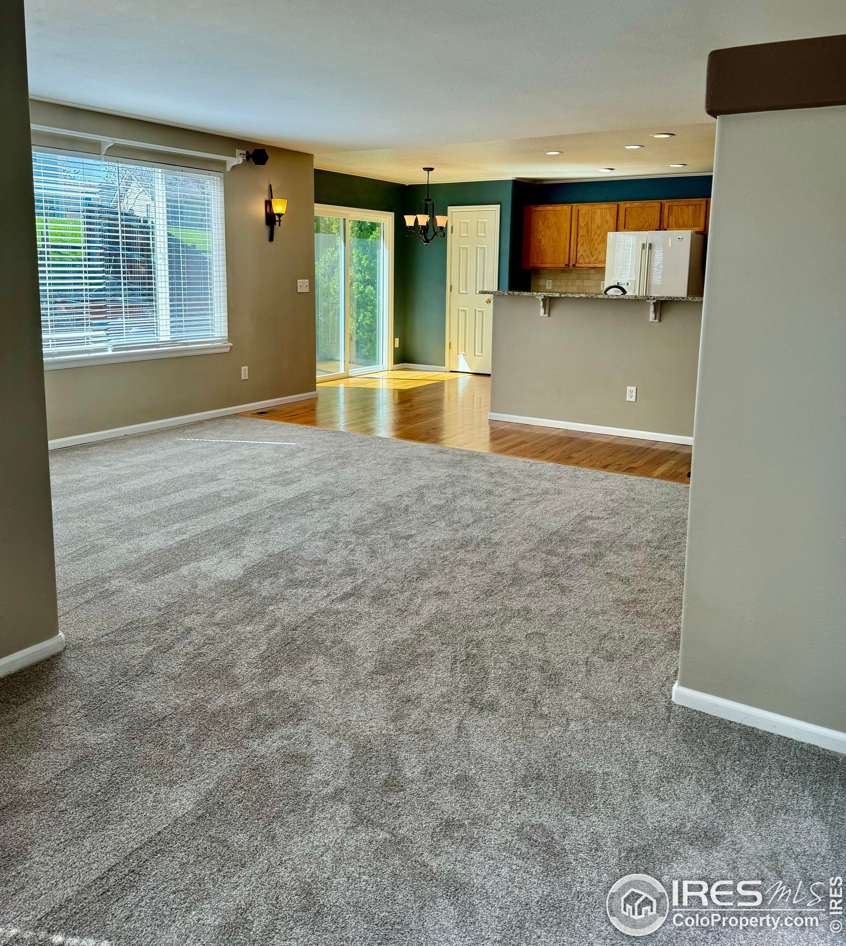 1213 Button Rock Dr, Longmont CO 80504-2258 exterior