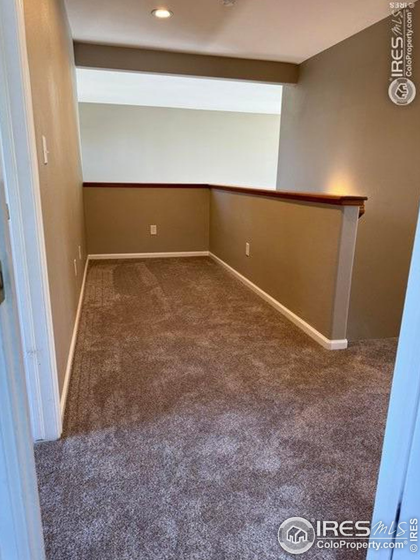 1213 Button Rock Dr, Longmont CO 80504-2258 exterior