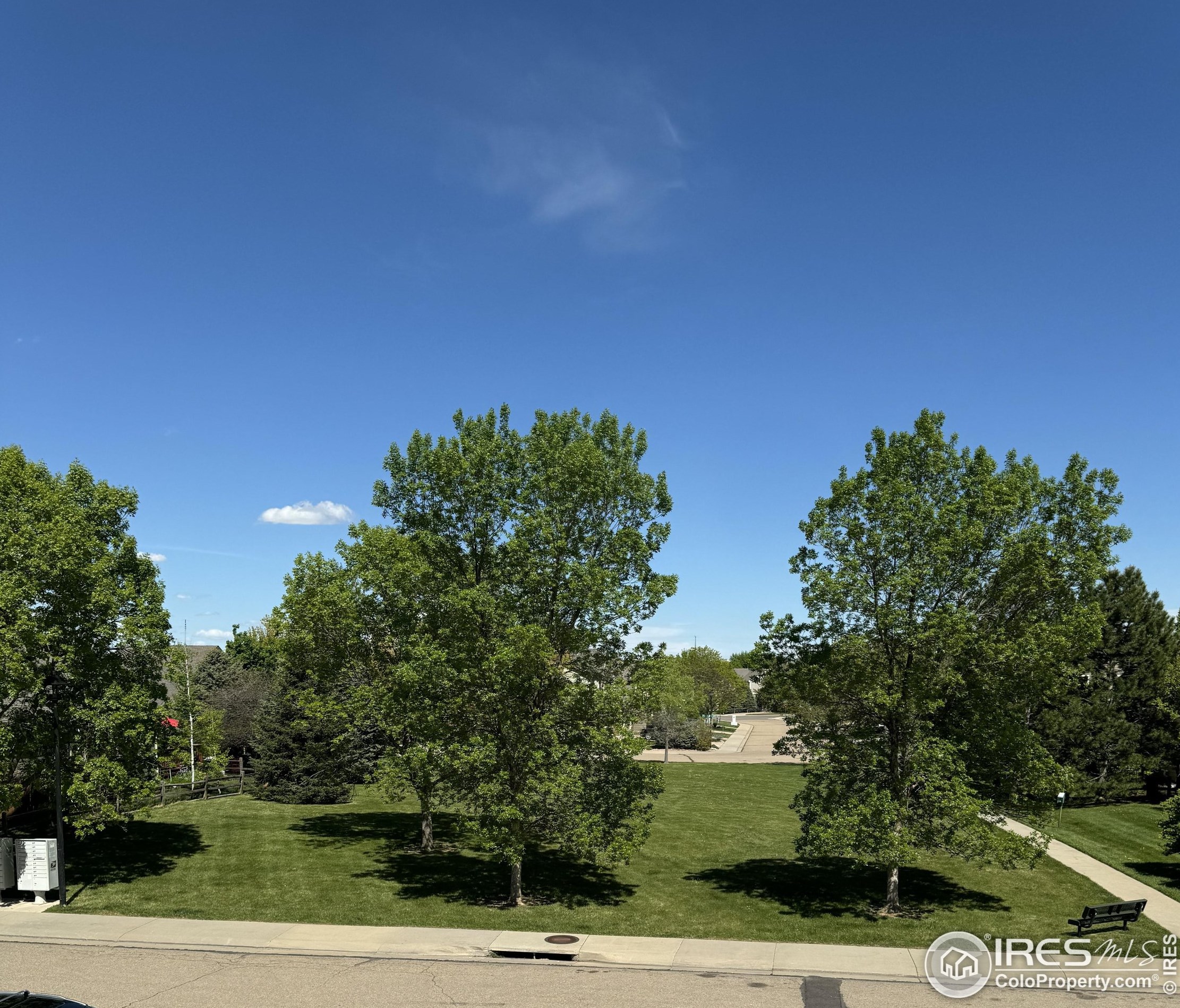 1213 Button Rock Dr, Longmont CO 80504-2258 exterior