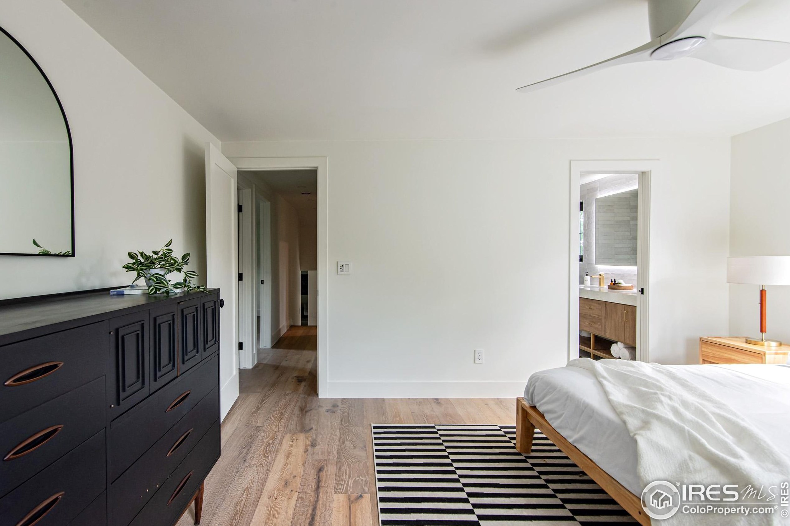 290 Mohawk Dr, Boulder CO  80303-3650 exterior