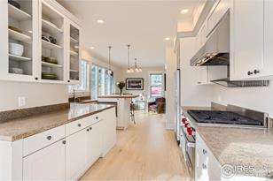 2041 5th St - Photo 5