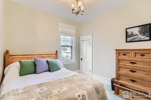 2041 5th St - Photo 17