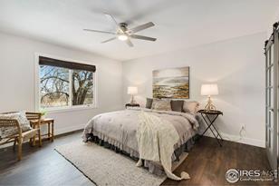 2443 Hampstead Dr - Photo 15